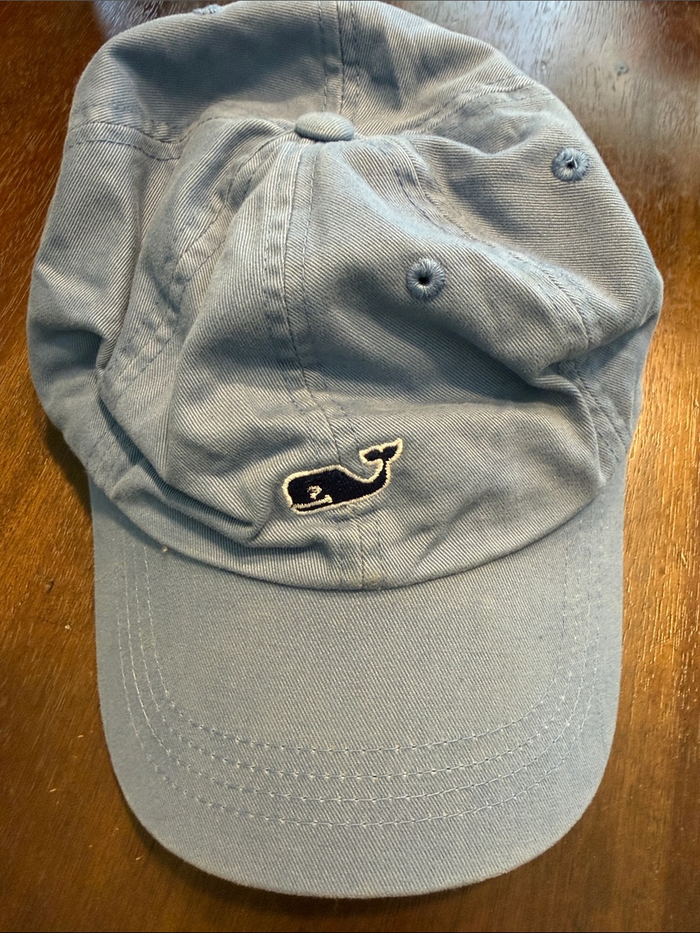 Vineyard Vines Sky Blue Whale Cap